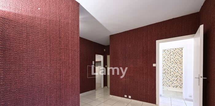 Image 14 sur 16 - Appartement  ·  Vente · 2 Allée De La Roseraie (38240) · 2 pièces · 80m²