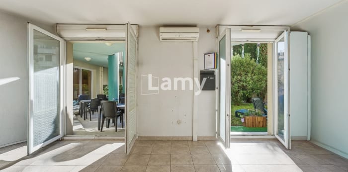 Image 5 sur 8 - Appartement  ·  Vente · Nice (06300) · 2 pièces · 52m²