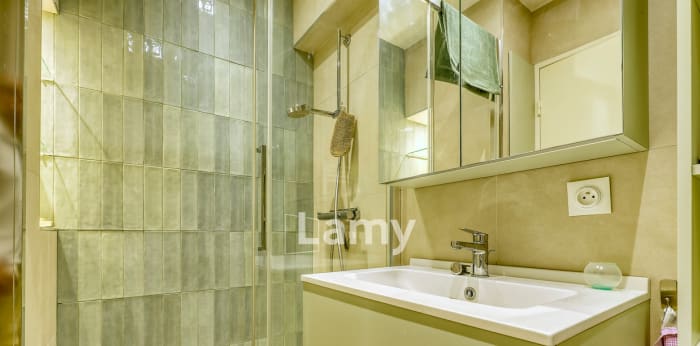 Image 10 sur 17 - Appartement  ·  Vente · Paris (75019) · 2 pièces · 43m²