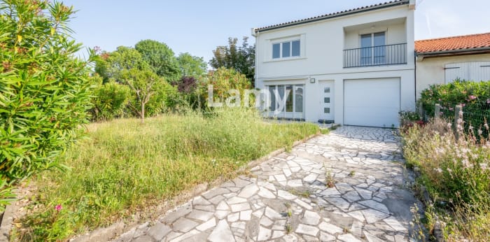 Image 1 sur 13 - Maison/villa  ·  Vente · Carbon Blanc (33560) · 5 pièces · 113m²