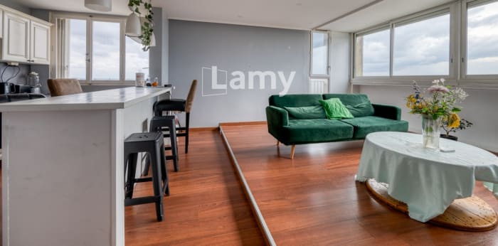Image 1 sur 11 - Appartement  ·  Vente · Merignac (33700) · 4 pièces · 84m²