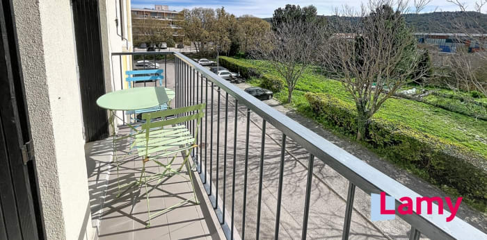 Image 7 sur 13 - Appartement  ·  Vente · Aix En Provence (13100) · 4 pièces · 66m²