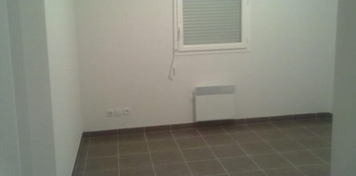 Image 3 sur 12 - Appartement  ·  Vente · Marseille (13003) · 3 pièces · 60m²