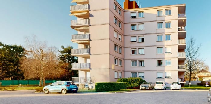Image 1 sur 11 - Appartement  ·  Vente · Vesoul (70000) · 4 pièces · 84m²