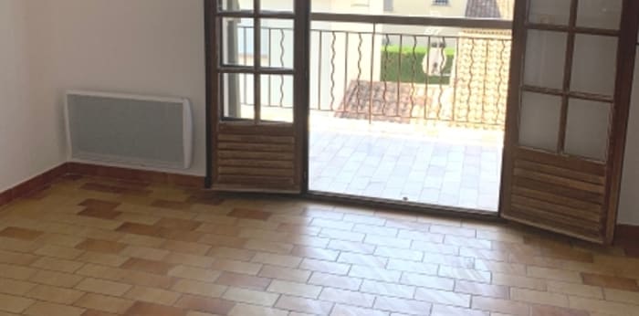 Image 3 sur 14 - Appartement  ·  Vente · Frejus (83600) · 1 pièce · 19m²