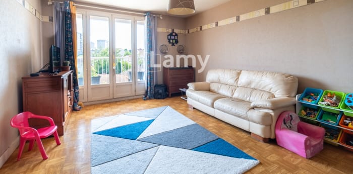 Image 2 sur 13 - Appartement  ·  Vente · Limoges (87000) · 3 pièces · 70m²