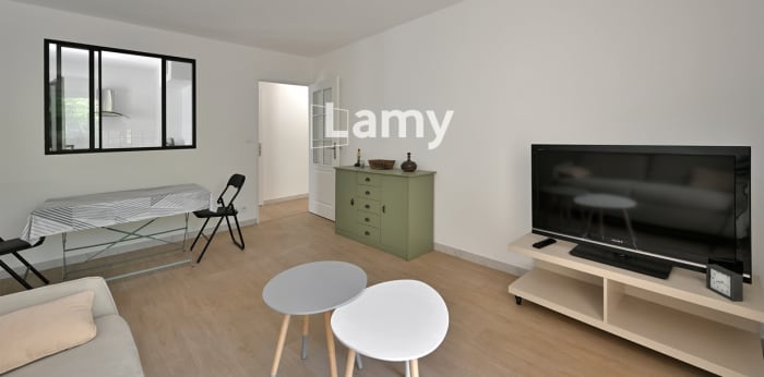 Image 6 sur 8 - Appartement  ·  Vente · Nimes (30900) · 2 pièces · 44m²