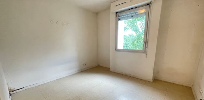 Image 2 sur 6 - Appartement  ·  Vente · Rosny Sous Bois (93110) · 1 pièce · 18m²