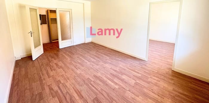 Image 1 sur 7 - Appartement  ·  Vente · Limoges (87000) · 3 pièces · 69m²