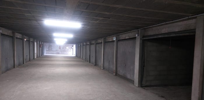Image 2 sur 2 - Parking/box  ·  Vente · Fresnes (94260)