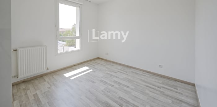 Image 6 sur 12 - Appartement  ·  Vente · Coublevie (38500) · 2 pièces · 47m²