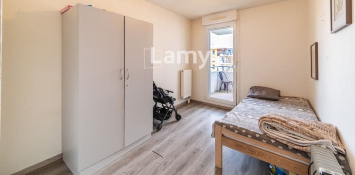 Image 8 sur 10 - Appartement  ·  Vente · Strasbourg (67200) · 3 pièces · 66m²