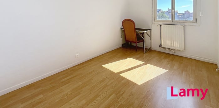 Image 9 sur 14 - Appartement  ·  Vente · Aix En Provence (13090) · 4 pièces · 82m²
