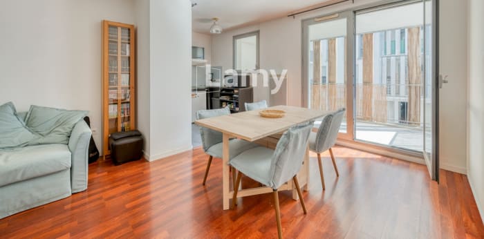 Image 1 sur 7 - Appartement  ·  Vente · Bordeaux (33300) · 2 pièces · 45m²