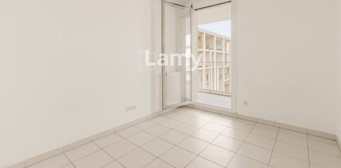 Image 6 sur 9 - Appartement  ·  Vente · Lyon (69008) · 3 pièces · 60m²