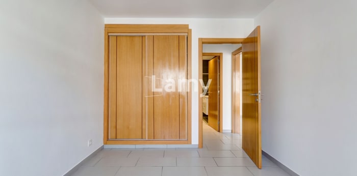 Image 8 sur 12 - Appartement  ·  Vente · Reims (51100) · 3 pièces · 66m²