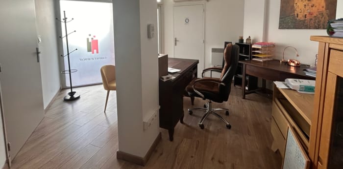 Image 4 sur 9 - Local  ·  Vente · Toulouse (31400) · 3 pièces · 98m²
