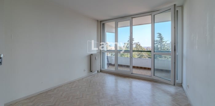 Image 6 sur 9 - Appartement  ·  Vente · Villefranche Sur Saone (69400) · 4 pièces · 79m²