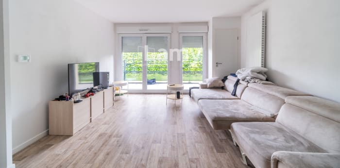 Image 1 sur 4 - Appartement  ·  Vente · St Louis (68300) · 2 pièces · 43m²