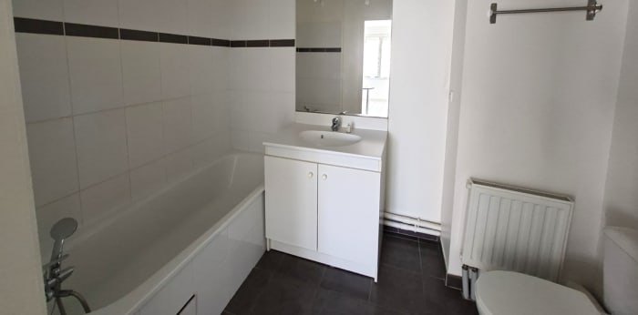 Image 3 sur 3 - Appartement  ·  Vente · Angers (49100) · 1 pièce · 33m²