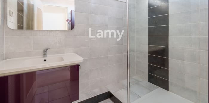 Image 4 sur 10 - Appartement  ·  Vente · Valentigney (25700) · 3 pièces · 68m²
