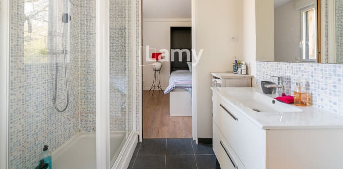 Image 9 sur 15 - Maison/villa  ·  Vente · Aix En Provence (13100) · 8 pièces · 400m²