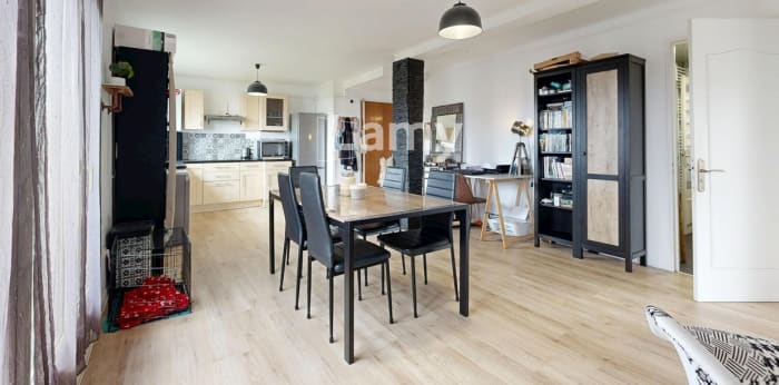 Image 3 sur 14 - Appartement  ·  Vente · Besancon (25000) · 4 pièces · 75m²