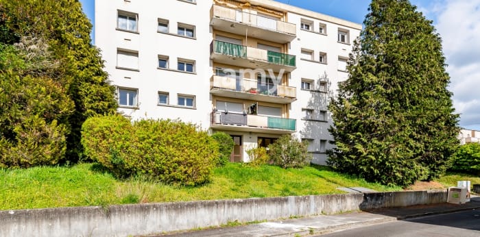 Image 9 sur 9 - Appartement  ·  Vente · Angouleme (16000) · 2 pièces · 49m²
