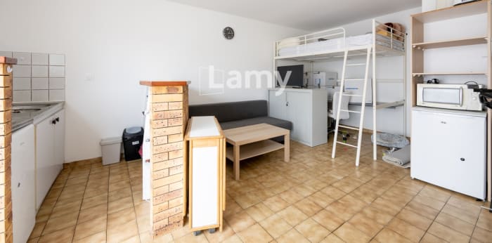 Image 2 sur 8 - Appartement  ·  Vente · Talence (33400) · 1 pièce · 31m²