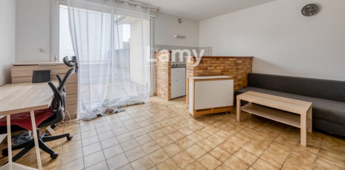 Image 1 sur 8 - Appartement  ·  Vente · Talence (33400) · 1 pièce · 31m²