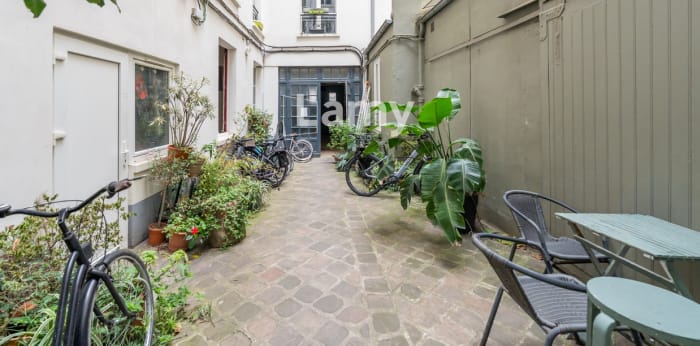 Image 10 sur 11 - Appartement  ·  Vente · Paris (75010) · 1 pièce · 18m²