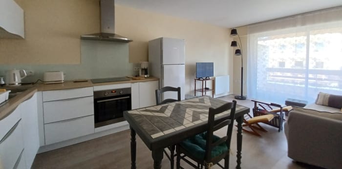 Image 3 sur 10 - Appartement  ·  Vente · Royan (17200) · 2 pièces · 41m²
