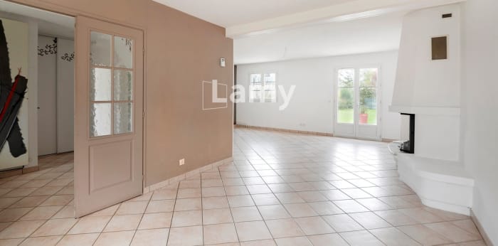 Image 8 sur 17 - Maison/villa  ·  Vente · Ballainvilliers (91160) · 8 pièces · 262m²