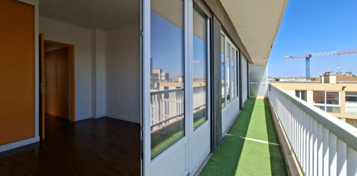 Image 1 sur 17 - Appartement  ·  Vente · Nimes (30900) · 5 pièces · 89m²