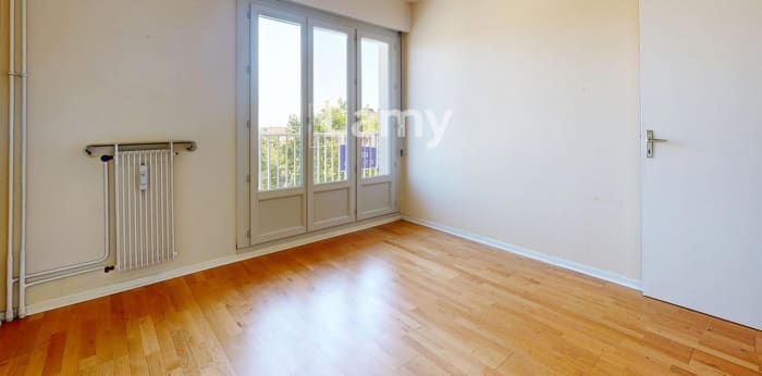 Image 6 sur 11 - Appartement  ·  Vente · Gray (70100) · 3 pièces · 66m²