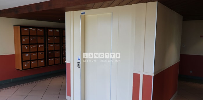 Image 11 sur 12 - Appartement  ·  Vente · Vannes (56000) · 3 pièces · 64m²