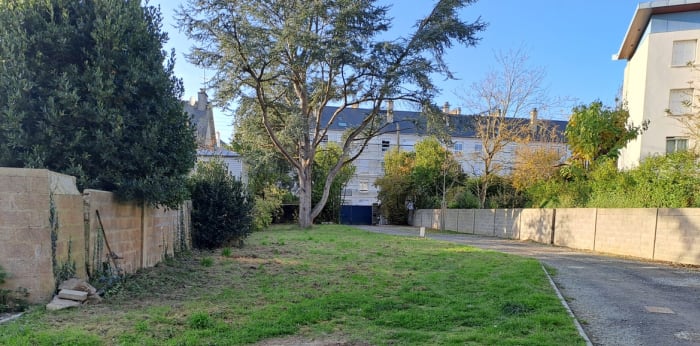 Image 1 sur 1 - Terrain  ·  Vente · St Malo (35400) · 423m²
