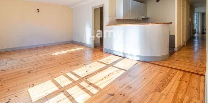 Image 4 sur 12 - Appartement  ·  Vente · Bayonne (64100) · 3 pièces · 75m²