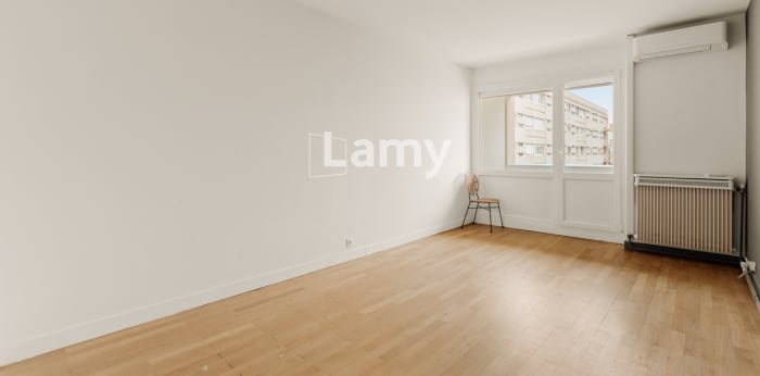 Image 5 sur 9 - Appartement  ·  Vente · Villeurbanne (69100) · 4 pièces · 92m²
