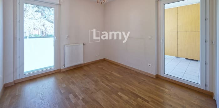 Image 10 sur 16 - Appartement  ·  Vente · La Tronche (38700) · 4 pièces · 87m²