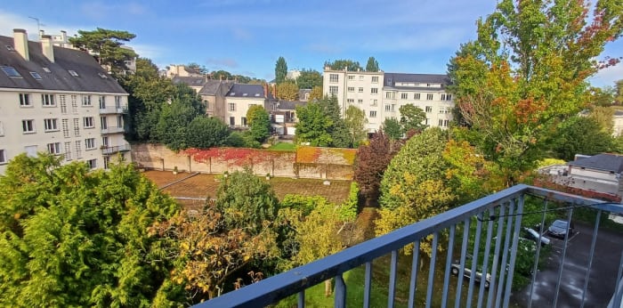 Image 2 sur 5 - Appartement  ·  Vente · Nantes (44100) · 5 pièces · 89m²