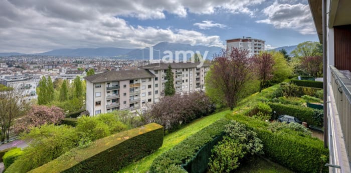 Image 6 sur 11 - Appartement  ·  Vente · Annecy (74960) · 5 pièces · 116m²