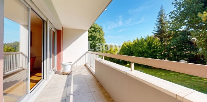 Image 4 sur 12 - Appartement  ·  Vente · Montbeliard (25200) · 4 pièces · 79m²