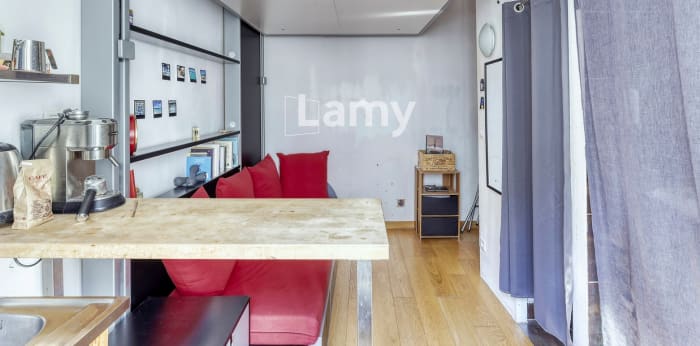 Image 7 sur 12 - Appartement  ·  Vente · Paris (75018) · 1 pièce · 12m²