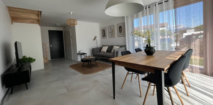 Image 2 sur 4 - Maison/villa  ·  Vente · Vallieres Sur Fier (74150) · 4 pièces · 91m²
