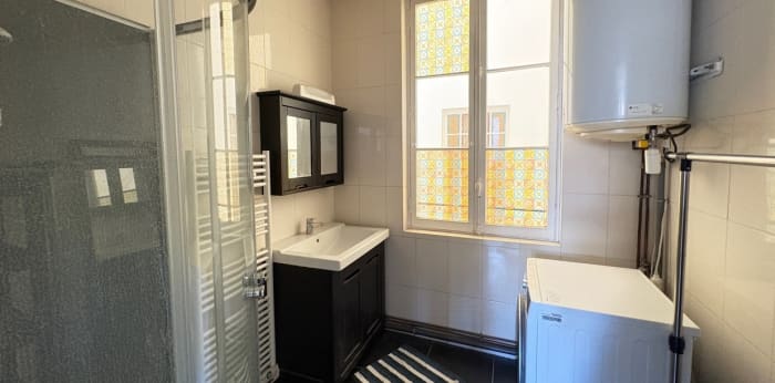 Image 5 sur 6 - Appartement  ·  Vente · Bordeaux (33000) · 2 pièces · 58m²