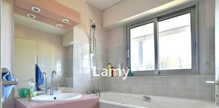 Image 7 sur 12 - Appartement  ·  Vente · Dinard (35800) · 4 pièces · 94m²