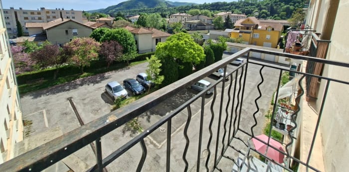 Image 1 sur 10 - Appartement  ·  Vente · Sisteron (04200) · 3 pièces · 58m²