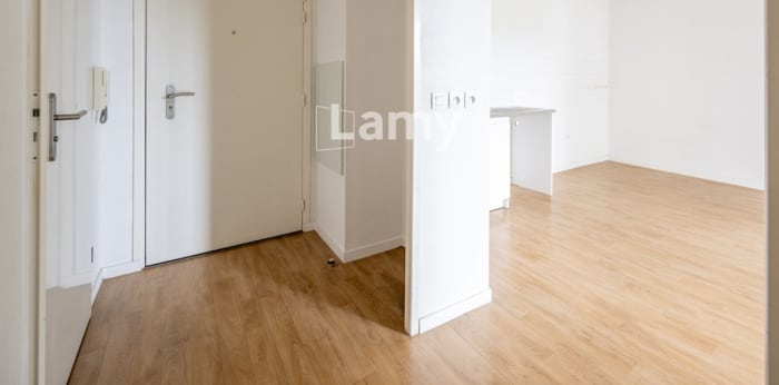 Image 13 sur 17 - Appartement  ·  Vente · Cenon (33150) · 2 pièces · 42m²