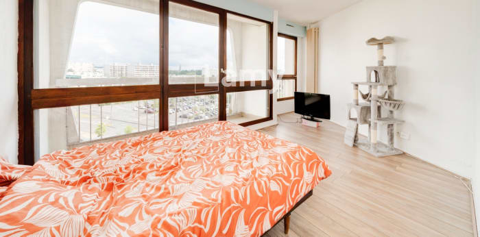 Image 2 sur 5 - Appartement  ·  Vente · Vandoeuvre Les Nancy (54500) · 1 pièce · 33m²